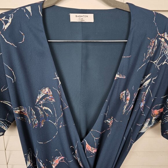 Aritzia Babaton Wallace Wrap Dress Floral Flowy XS - Picture 5 of 12